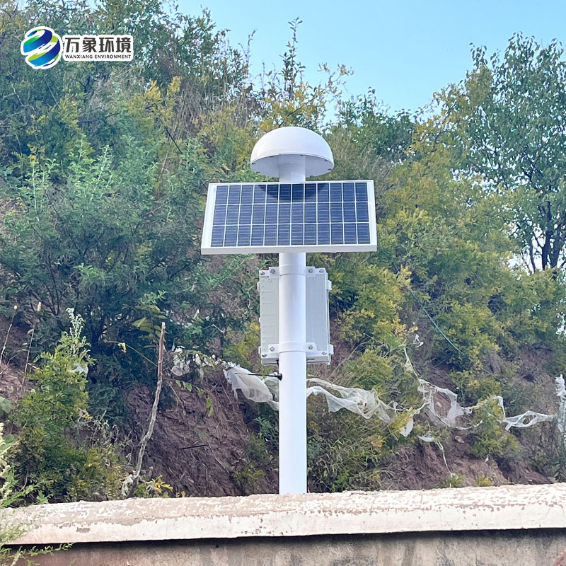 ??滑坡、地裂監(jiān)測預警系統(tǒng)主要監(jiān)測微小位移量變化